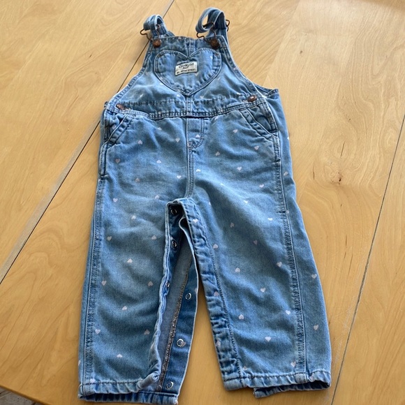 OshKosh B'gosh Pink Hearts‎ and Blue Denim Overalls for Everyday Wear 24 months - Picture 1 of 5